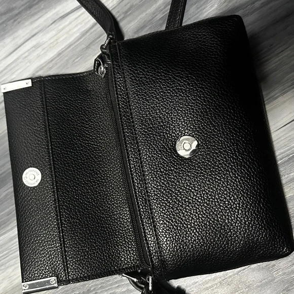 BNWOT Calvin Klein Foldover Flap Crossbody Bag - Picture 6 of 13